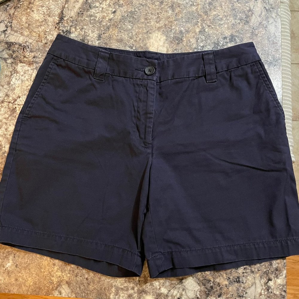 Vintage Lands' End Chino Shorts - Size 8